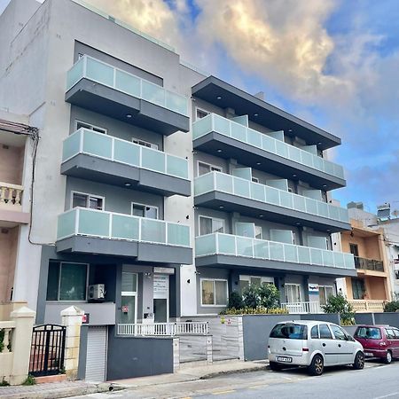 Bayside Apartments Saint Julian's Exterior photo